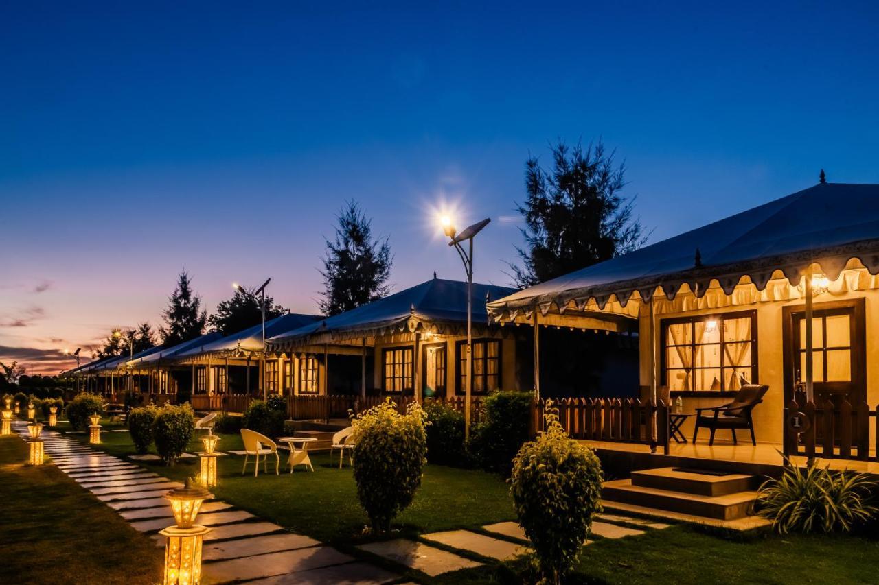 Rawai Luxury Tents Pushkar Hotel Exterior photo